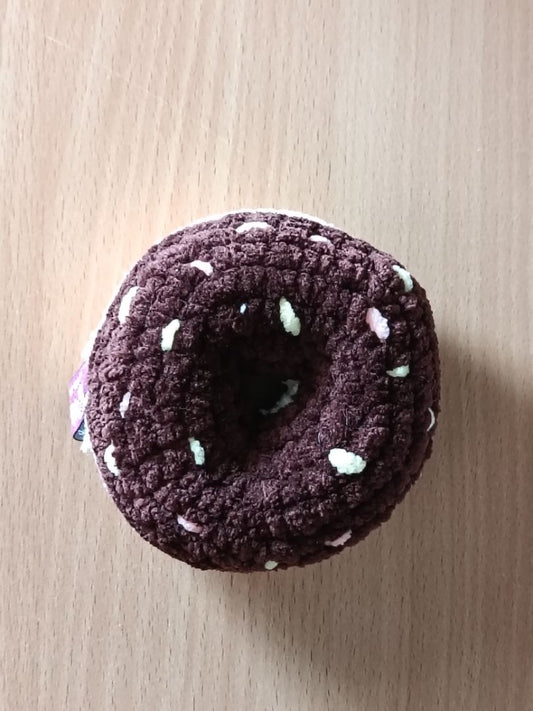 Nire Crochet Donut,  brown with sprinkles