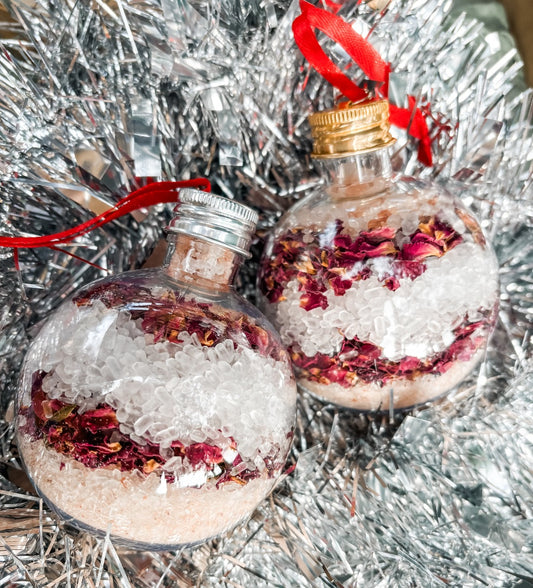 Christmas Bath Salt Bauble | Flora Wellness & Gifting