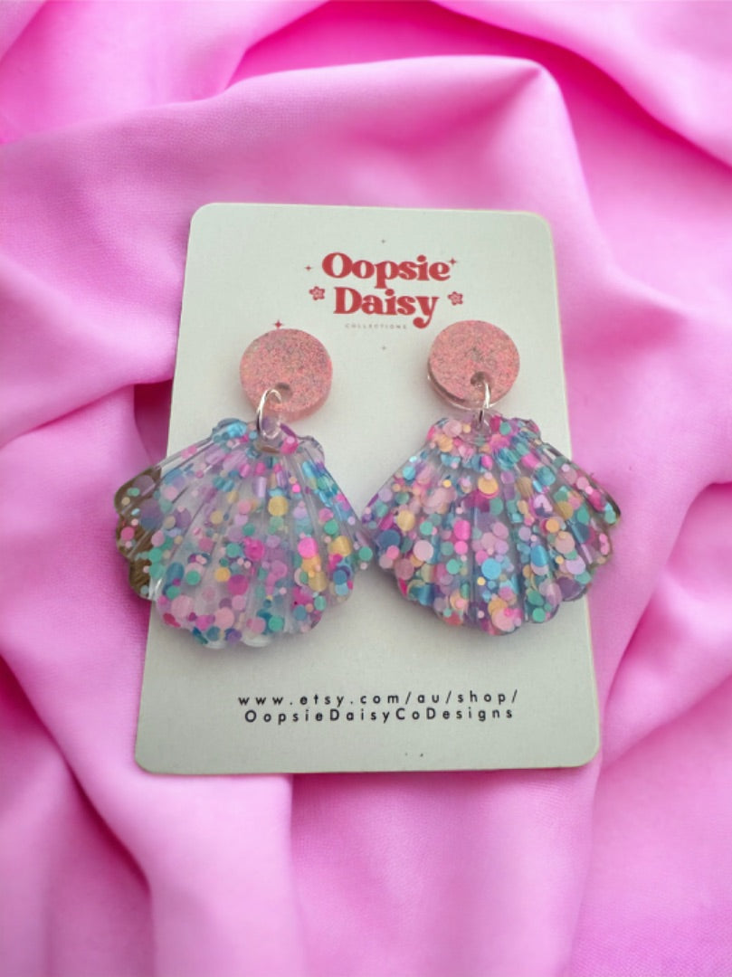 Oopsie Daisy Collections Glitter Clam Dangles,  Pink