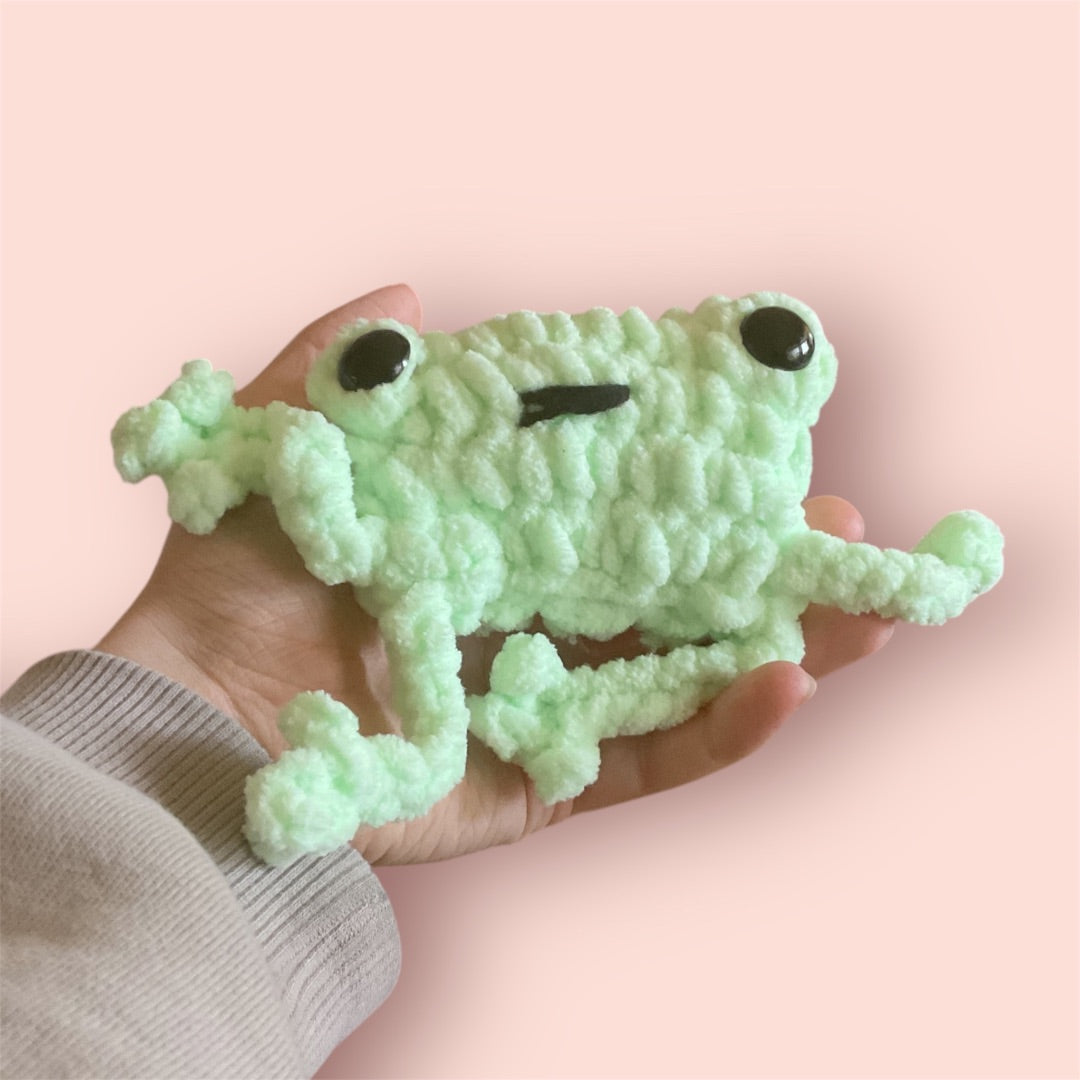 Sweet.Sunshine229 Handmade crochet leggy frog,  Mint green